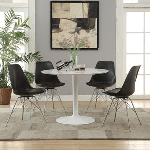 CoasterEveryday Lowry Round Dining Table White