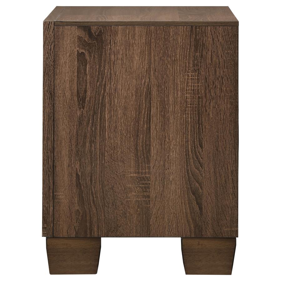 CoasterEveryday Brandon 2-Drawer Nightstand Medium Warm Brown