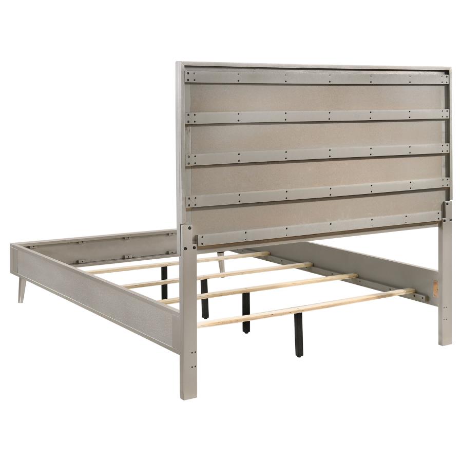 CoasterEveryday Ramon Panel Bed Metallic Sterling