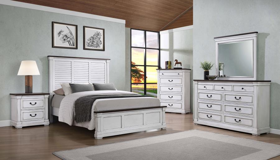 CoasterEssence Hillcrest Panel Bed White