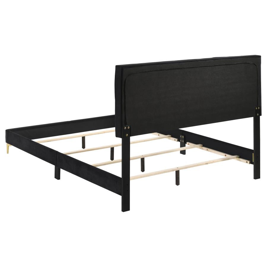 CoasterEveryday Kendall Tufted Panel Bed Black And Gold