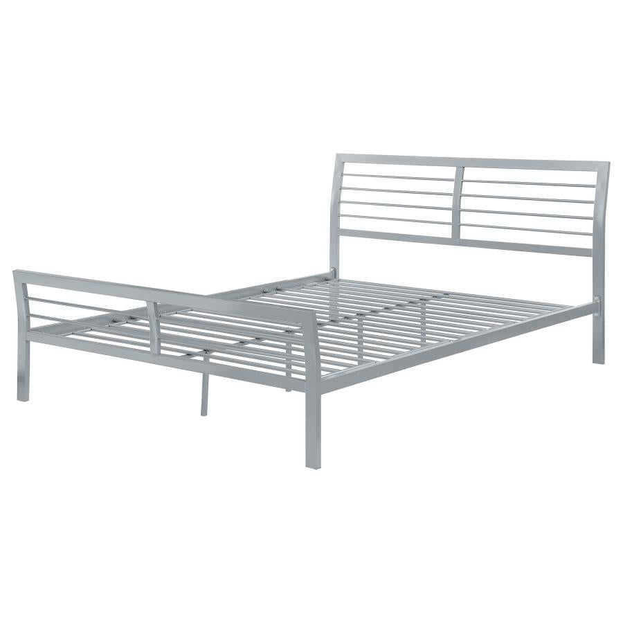 CoasterEveryday Cooper Metal Bed Silver