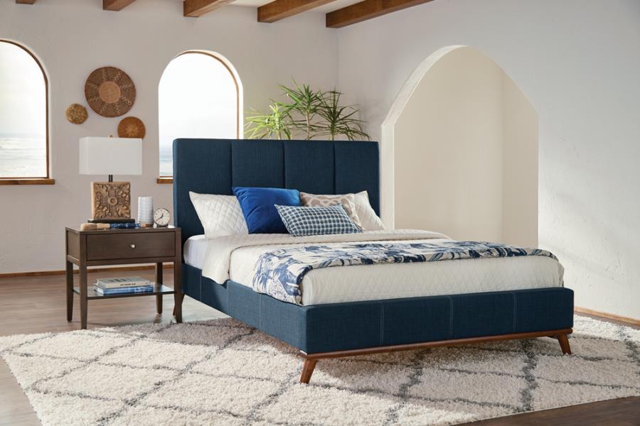 CoasterEssence Charity Upholstered Bed Blue