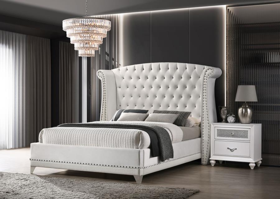 CoasterEveryday Barzini Wingback Tufted Bed White