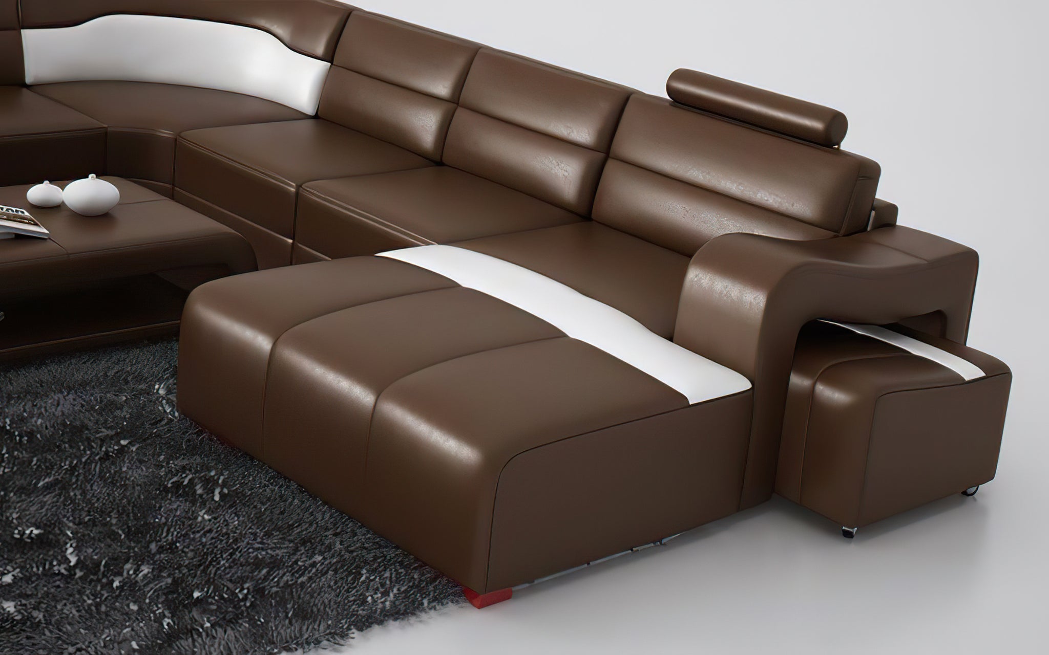 Iapetus Modern Sectional