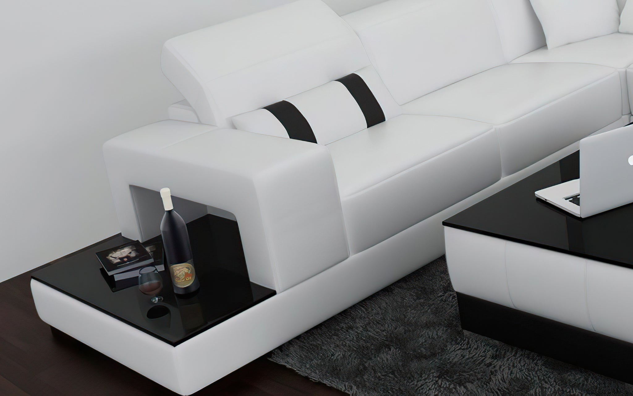 Hemera Modern Sectional